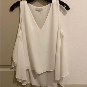 White fitted on side summery top